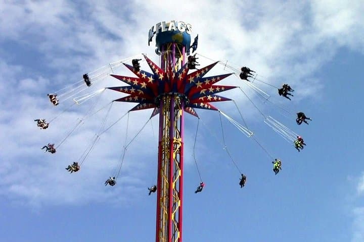 Six Flags Mexico Shuttle & Park Access: Plan Your Full-Day Theme Park Trip from Mexico City