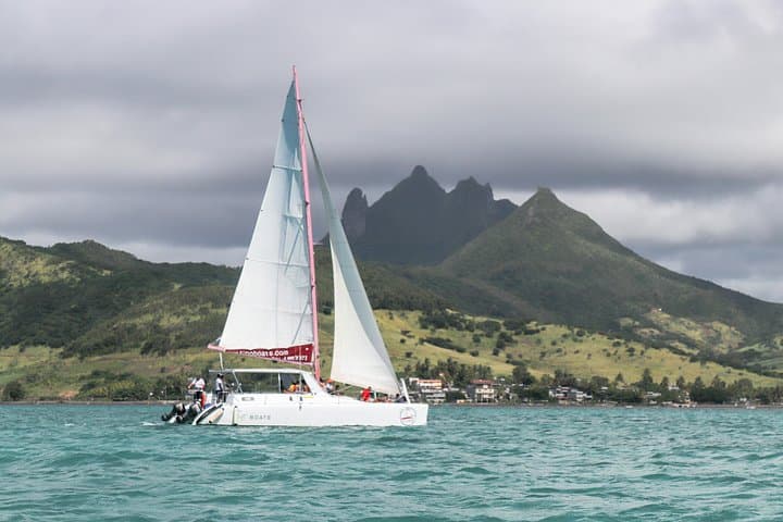 Catamaran Cruise to Ile aux Cerfs with BBQ Lunch — Day Sail from Trou d'Eau Douce photo 4