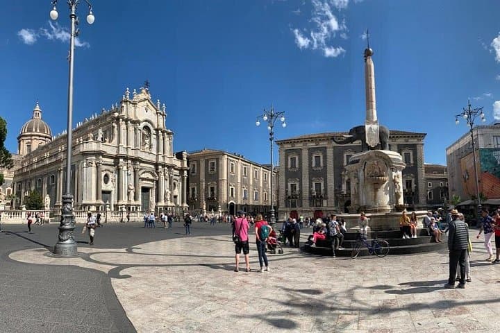 Catania Walking Tour: Baroque Squares, Roman Ruins & Etna’s Shadow