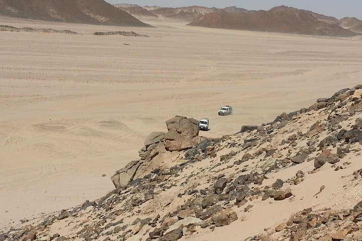 Hurghada Eastern Desert Jeep Safari: Bedouin Village, Camel Ride & Sunset