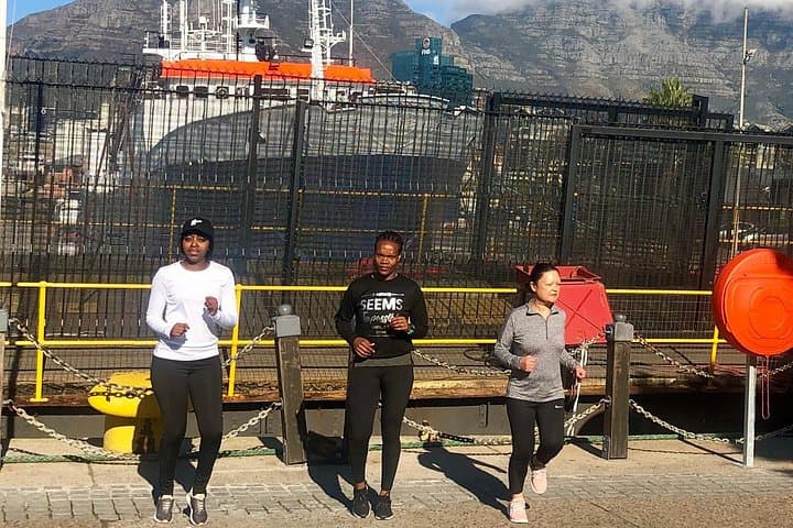 Cape Town Historical Running Tour: V&A Waterfront, Bo-Kaap and Mouille Point photo 6