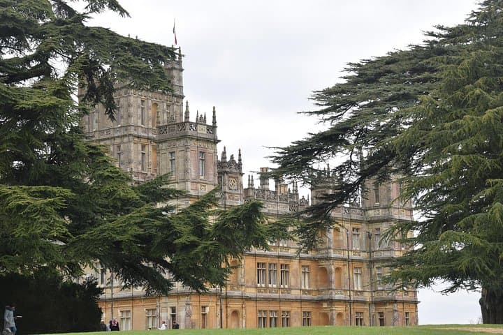 Day Trip to Downton Abbey: Highclere Castle & Bampton Coach Tour from London photo 4