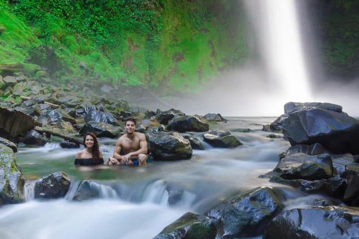 La Fortuna Waterfall Guided Hike from Arenal — Swim the 210‑ft Catarata photo 5
