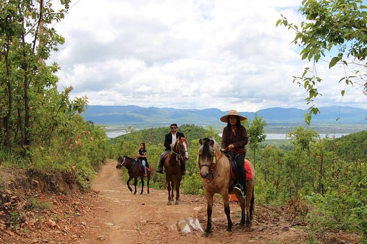 Half-Day Mountaineering and Horseback Adventure near Inle Lake