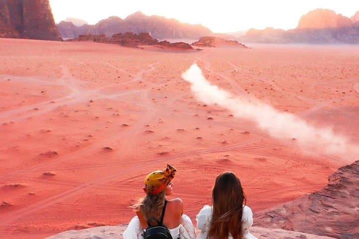 Wadi Rum Jeep Tour: Lawrence's House, Khazali Canyon & Red Dune (5 hours)