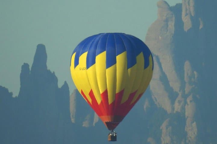 Sunrise Hot Air Balloon Over Montserrat — Barcelona Morning Flight photo 4