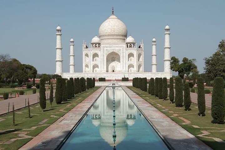 Agra Sunrise Taj Mahal Day Tour: Taj, Fort, Bazaar & Mehtab Bagh from Delhi photo 3
