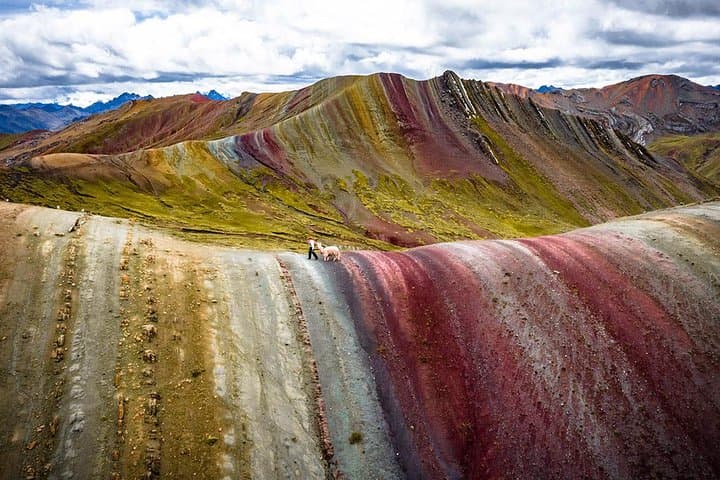 Palccoyo Alternative Rainbow Mountain Hike from Cusco (Small Group)