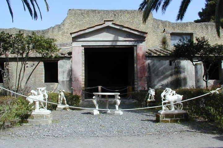 Herculaneum and Amalfi Coast Private Tour from Naples: Guided Visit to Herculaneum & Positano photo 4