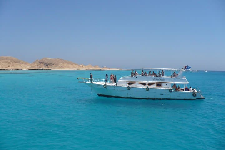 Private Snorkeling Tour in Hurghada — Red Sea Boat Charter with Lunch photo 1