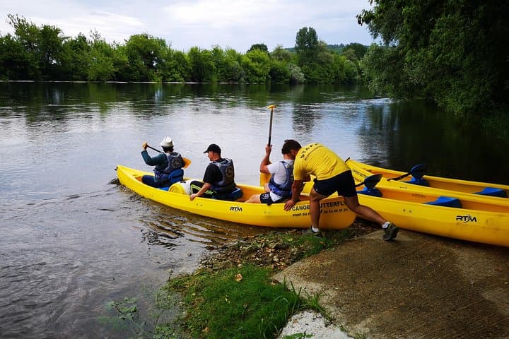Paddle the Dordogne: Five Castles Canoe Descent from Bergerac photo 3