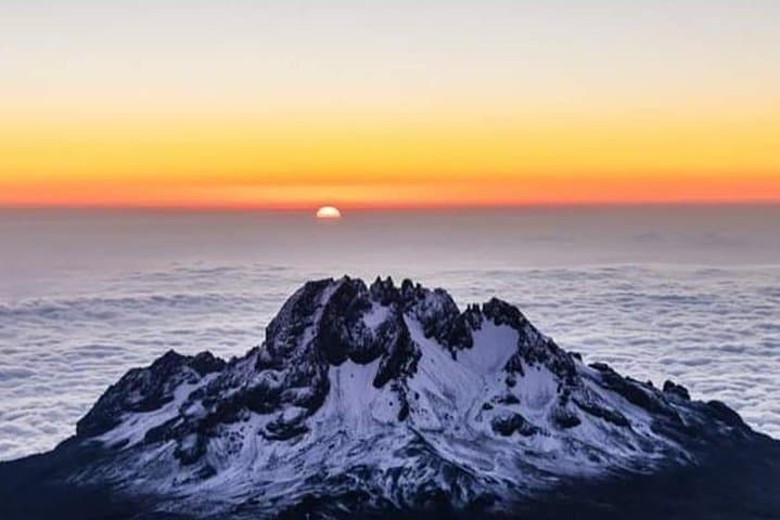 9-Day Northern Circuit Kilimanjaro Climb — Northern Route to Uhuru Peak photo 2