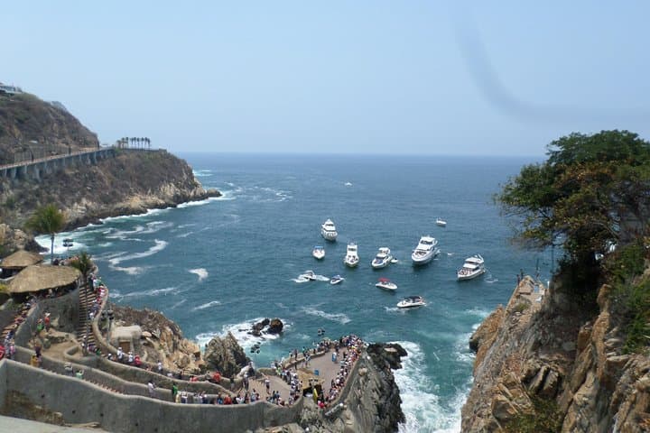 Acapulco City Tour: Cliff Divers, Diego Rivera Murals & Bay Views photo 4