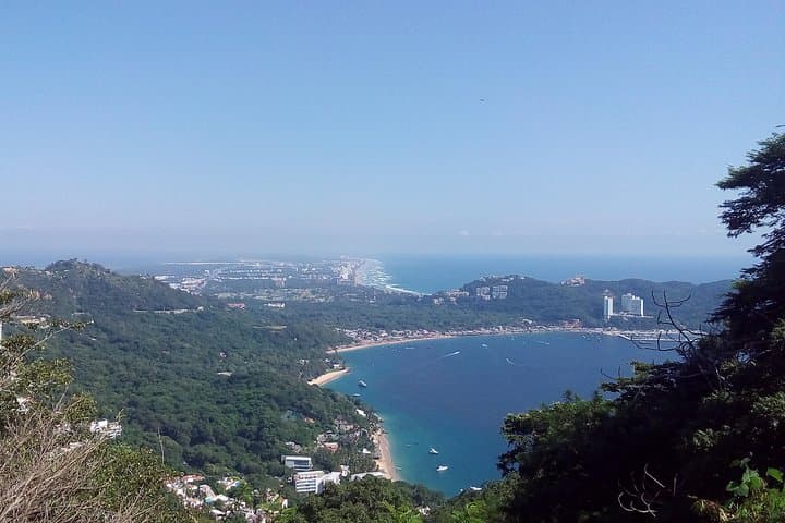 Acapulco City Tour: Cliff Divers, Diego Rivera Murals & Bay Views photo 3