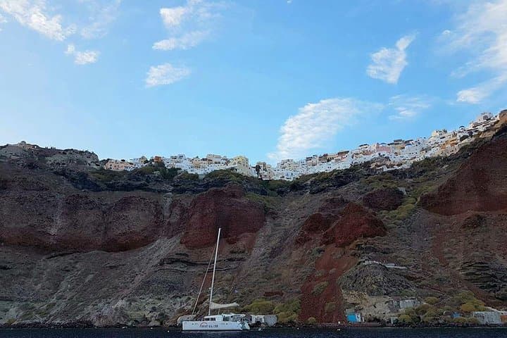 Private Santorini Coastal Cruise: Volcano, Hot Springs & Secluded Beaches photo 6