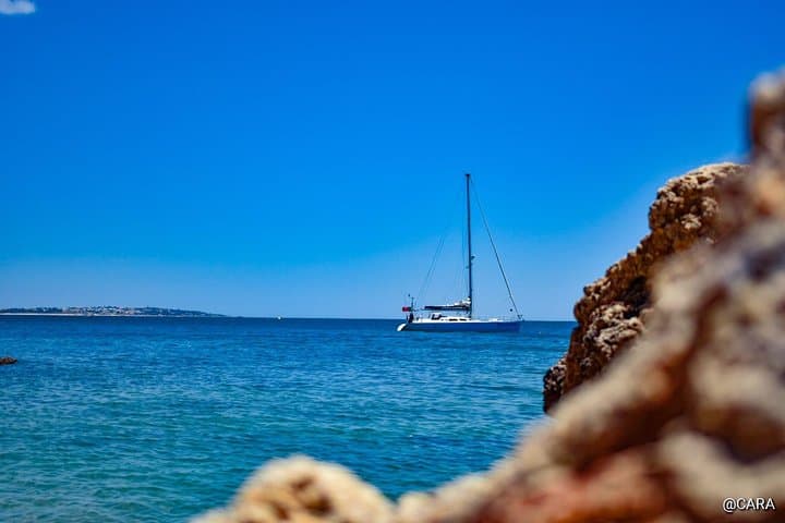 Algarve Yacht Cruise & Beach BBQ from Albufeira — 6-Hour Coastal Cruise to Benagil photo 6