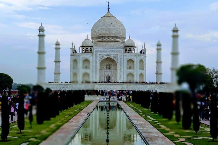 Private Taj Mahal Day Tour from Delhi by Car — Agra Day Trip Guide photo 4