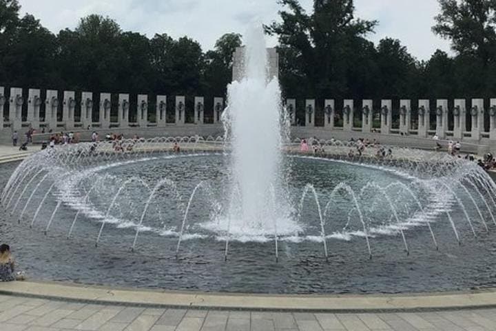 Washington DC Monuments & Memorials Guided Minibus Tour — 3-Hour National Mall Highlights photo 5