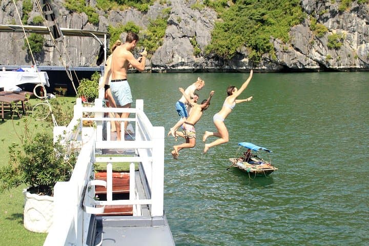 Lan Ha Bay Boutique Cruise: 2-Day Lan Ha & Cat Ba Overnight Adventure photo 1
