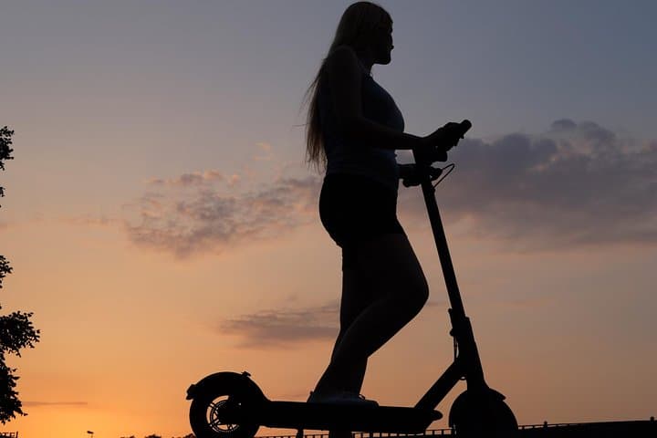 Explore Krakow by E-Scooter: 4-Hour City Rental Along the Vistula photo 5
