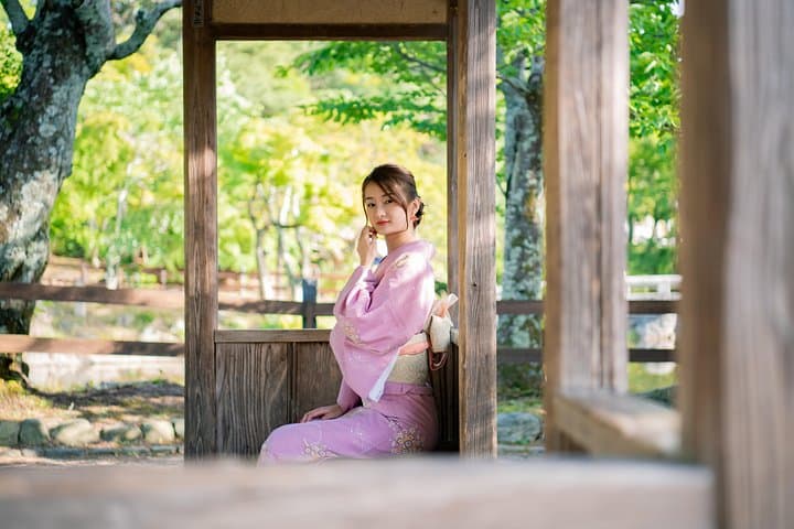 Capture Kyoto: Private Vacation Photography Session with a Local Photographer