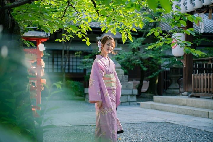 Capture Kyoto: Private Vacation Photography Session with a Local Photographer photo 4
