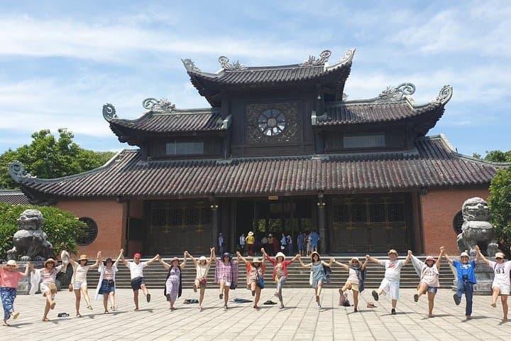 Ninh Binh Day Trip: Bai Dinh & Trang An Boat Tour from Hanoi