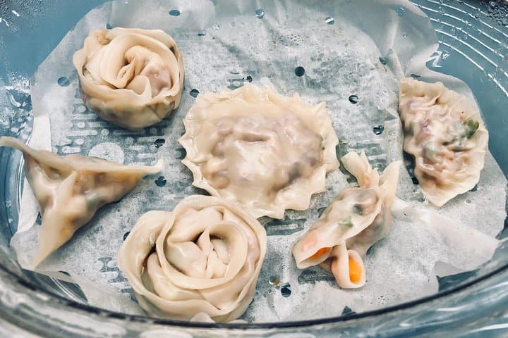Lamma Island Cultural Walk & Dumpling Workshop with Local Artist