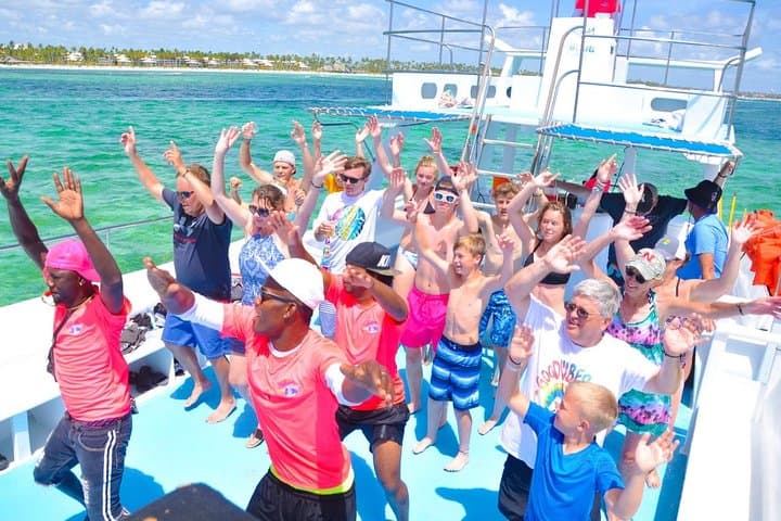 Punta Cana Party Catamaran — Open-Bar Snorkel & Natural Pool Experience photo 4