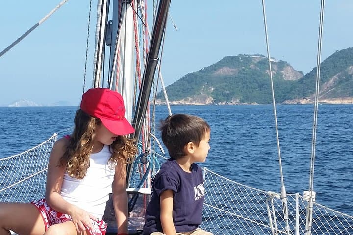 Sunrise Sailing in Rio: 3-Hour Marina da Glória Yacht Cruise photo 2