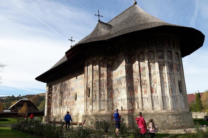Transylvania & Bucovina Private 6-Day Tour from Bucharest — Castles, Painted Monasteries & Saxon Villages photo 2
