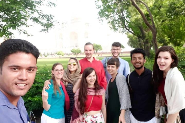 Same-Day Agra Tour from Delhi: Taj Mahal, Agra Fort & Local Crafts