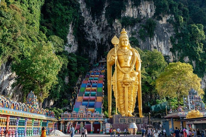 Private Batu Caves Tour from Kuala Lumpur — Local Guide & Skip-the-Buses Experience photo 5