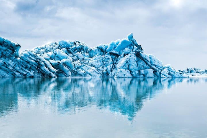 South Coast & Jökulsárlón Day Tour: Diamond Beach, Glaciers and Waterfalls from Reykjavík