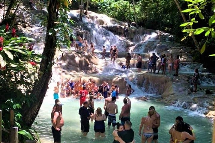 Conquer Dunn's River Falls: Ocho Rios Guided Waterfall Climb & Family Adventure