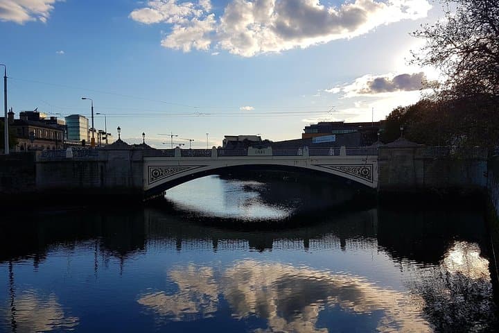 Electric Bike Tour Along Dublin's Historic Waterways photo 4