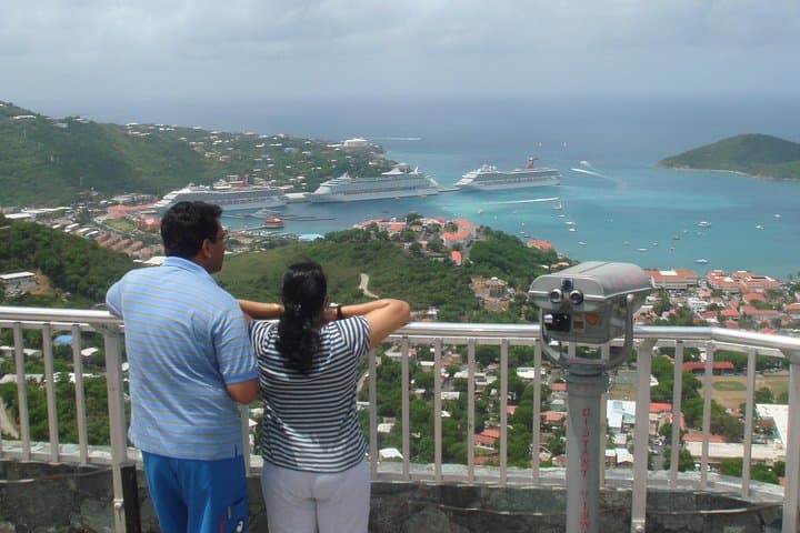 St Thomas Island Beach Tour: Mountain Top, Drake's Seat & Magens Bay photo 4