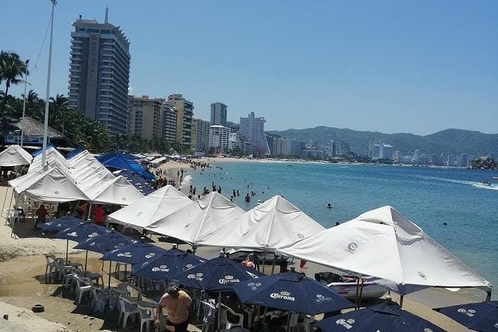 Acapulco 4-in-1: City Sights, Coyuca Lagoon, Taxco & Airport Transfer photo 2