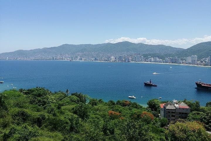 Acapulco 4-in-1: City Sights, Coyuca Lagoon, Taxco & Airport Transfer photo 4
