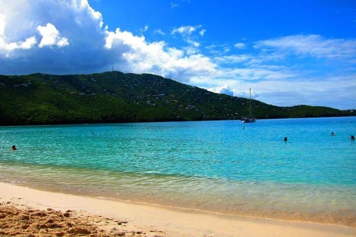 St Thomas Island Beach Tour: Mountain Top, Drake's Seat & Magens Bay photo 3