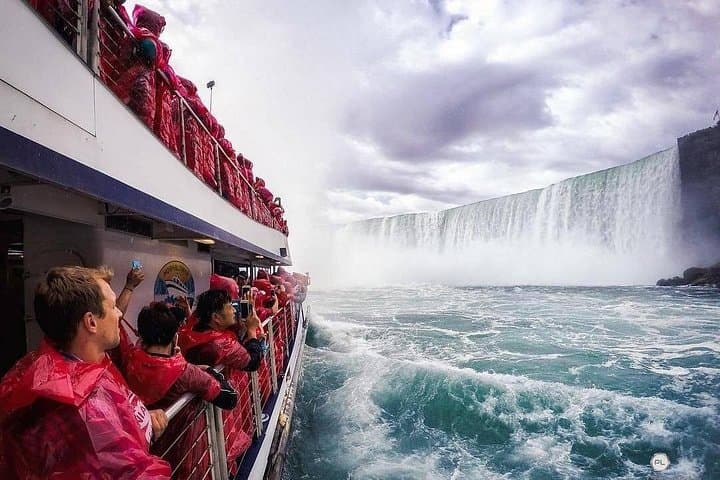 Toronto to Niagara Falls Day Tour: Boat Cruise, Whirlpool & Maple Tasting photo 1