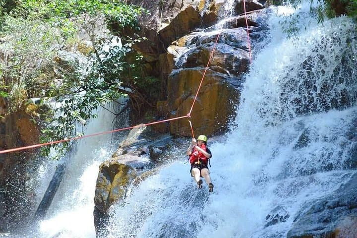 Osmeña Peak Hike and Badian Canyoneering to Kawasan Falls — Full-Day Adventure photo 4