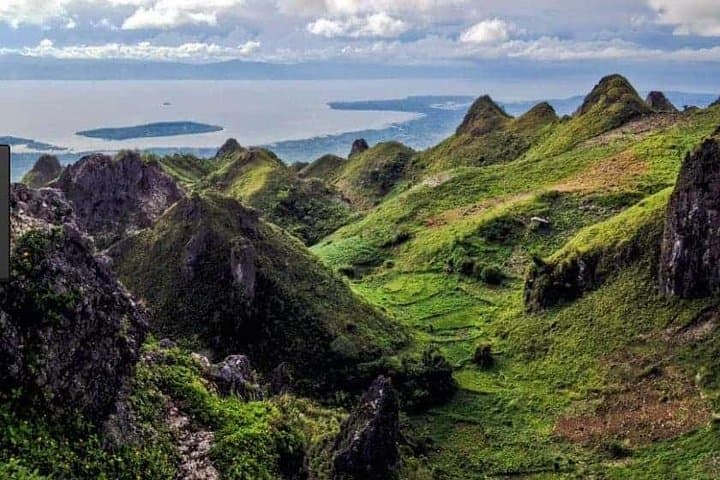 Osmeña Peak Hike and Badian Canyoneering to Kawasan Falls — Full-Day Adventure photo 6