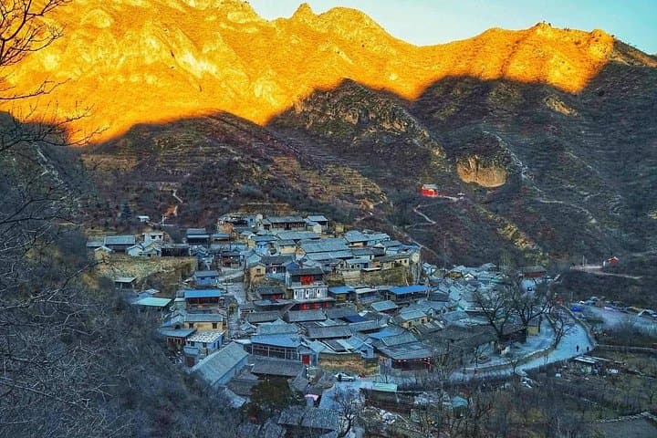 Explore Cuandixia Old Village: Private Day Trip from Beijing with English-Speaking Driver photo 6