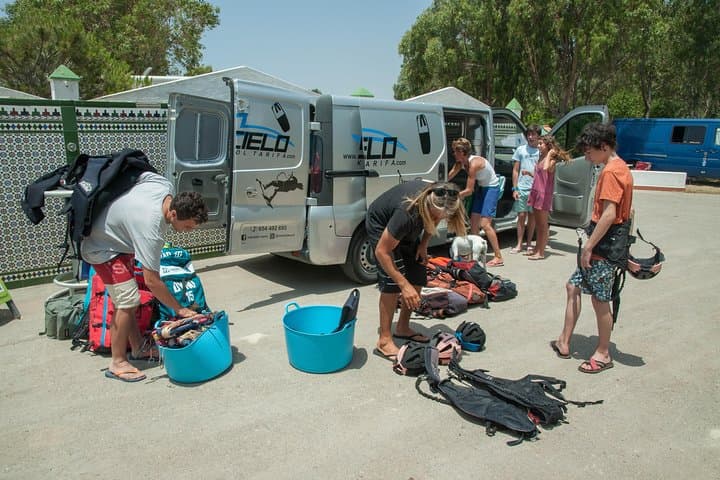 Tarifa Semi-Private Kitesurfing Lesson (2h) with Local Experts