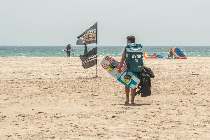 Tarifa Semi-Private Kitesurfing Lesson (2h) with Local Experts photo 5