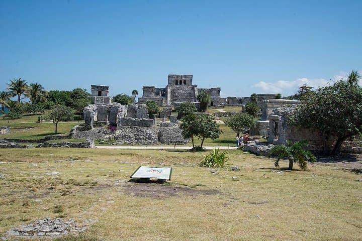 Tulum and Turtles: Half-Day Mayan Ruins and Snorkel with Sea Turtles photo 4