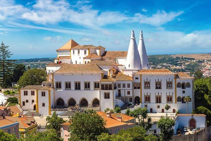 Sintra Private Full-Day Tour: Pena Palace, Quinta da Regaleira & Cabo da Roca photo 2