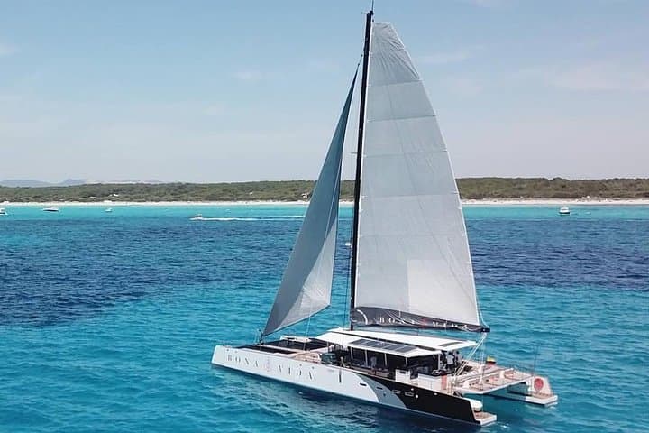 Rosario Islands Snorkel Catamaran from Cartagena — Day Trip with Lunch photo 2