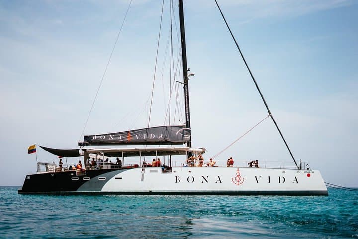 Rosario Islands Snorkel Catamaran from Cartagena — Day Trip with Lunch photo 4
